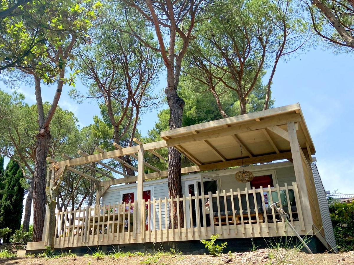 Camping Village Mar Y Sierra San Costanzo Екстериор снимка
