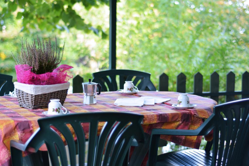 Camping Village Mar Y Sierra San Costanzo Екстериор снимка